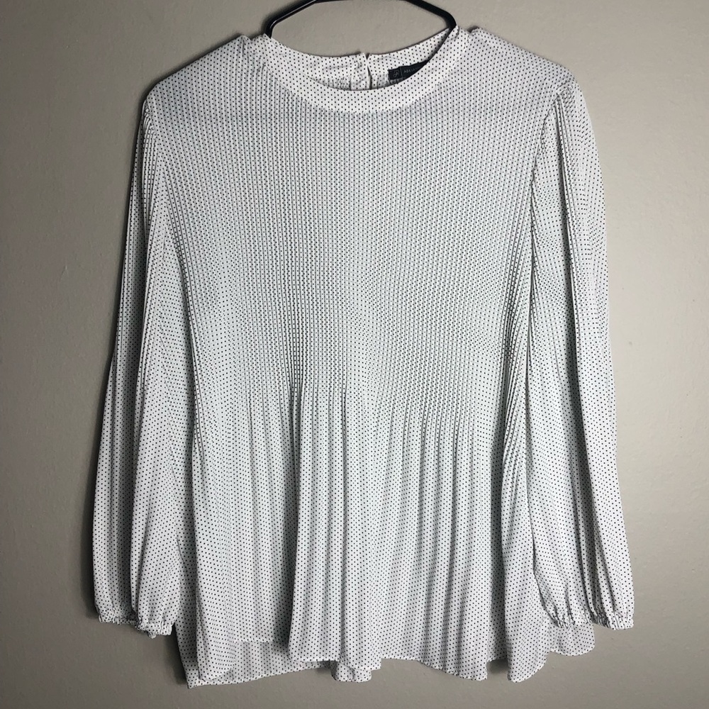 Adrianna Papell White Pleated Ribbed Blouse